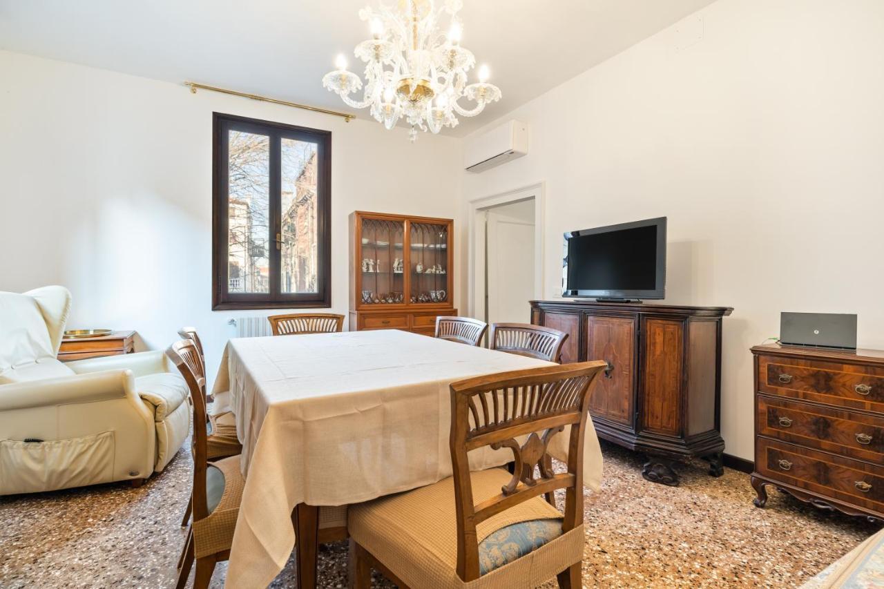 Del Remer Apartment - 5Mins From San Marco Sq Veneza Exterior foto