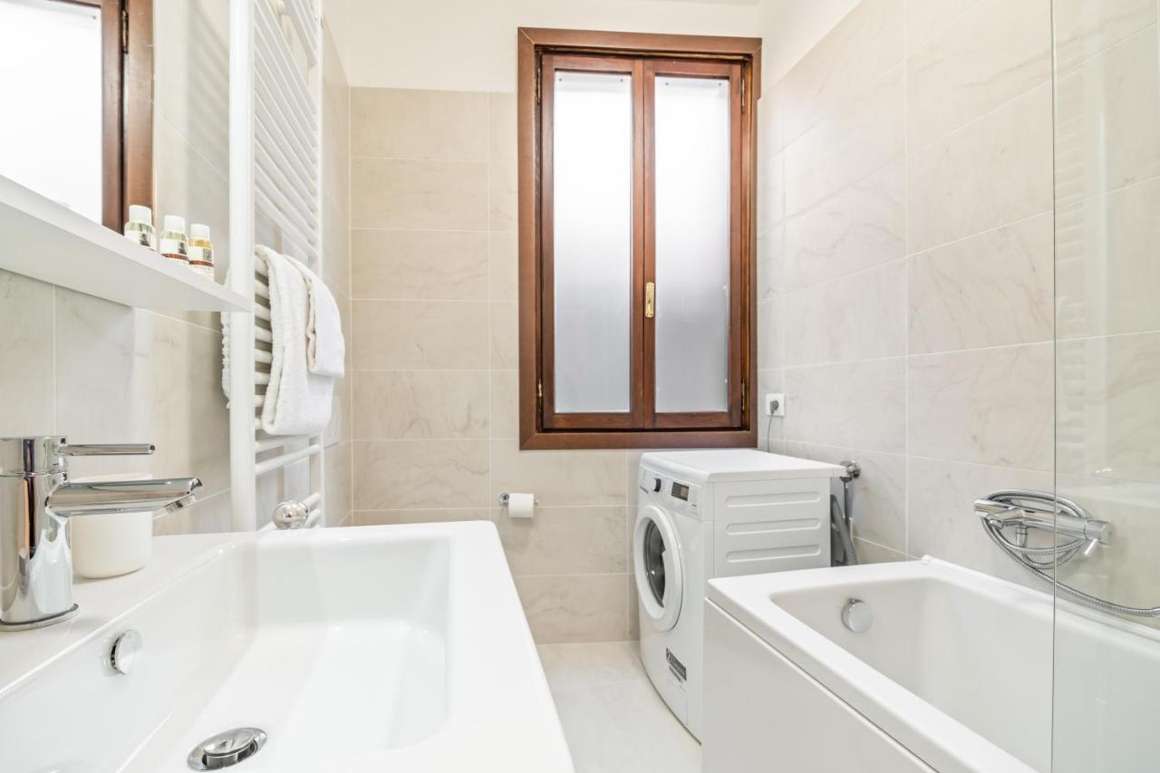 Del Remer Apartment - 5Mins From San Marco Sq Veneza Exterior foto