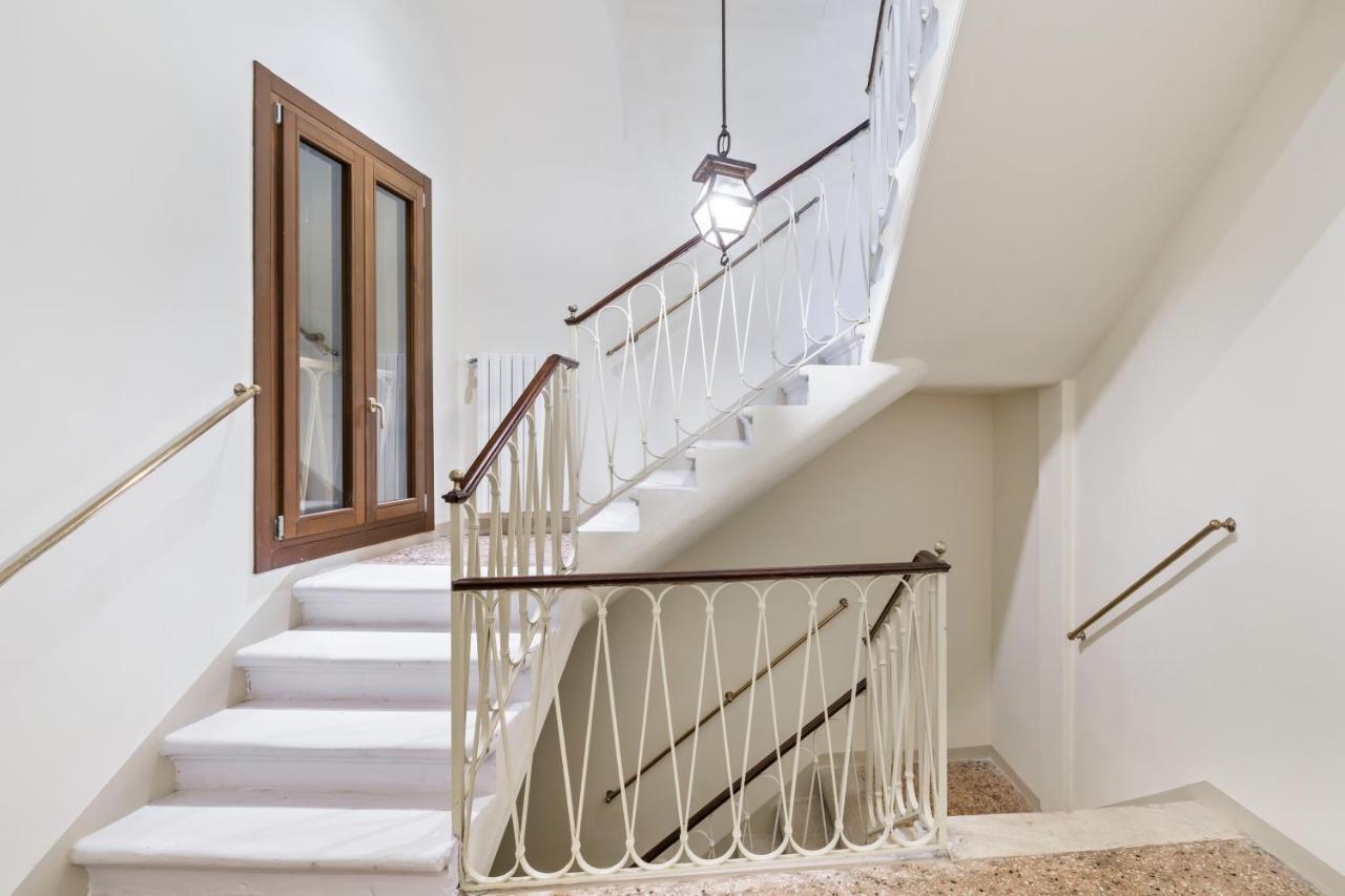 Del Remer Apartment - 5Mins From San Marco Sq Veneza Exterior foto