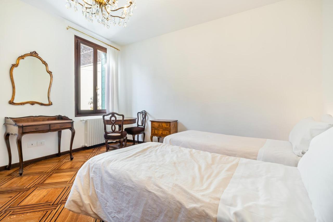 Del Remer Apartment - 5Mins From San Marco Sq Veneza Exterior foto
